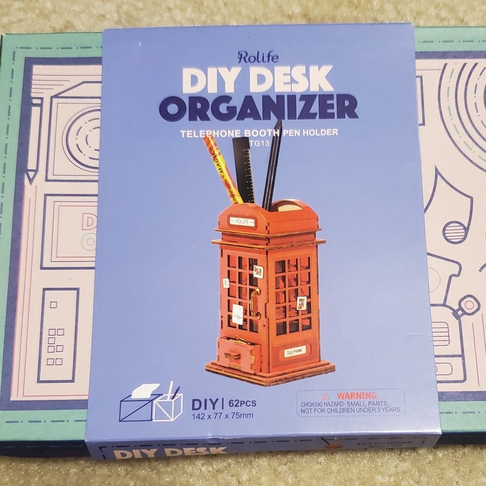 DIY Desk Organizer- London Phone Booth Pen Holder